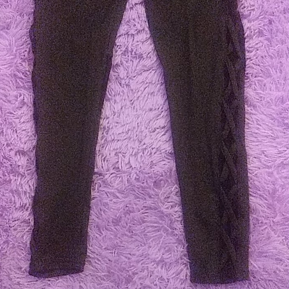 Leggings - Picture 2 of 2